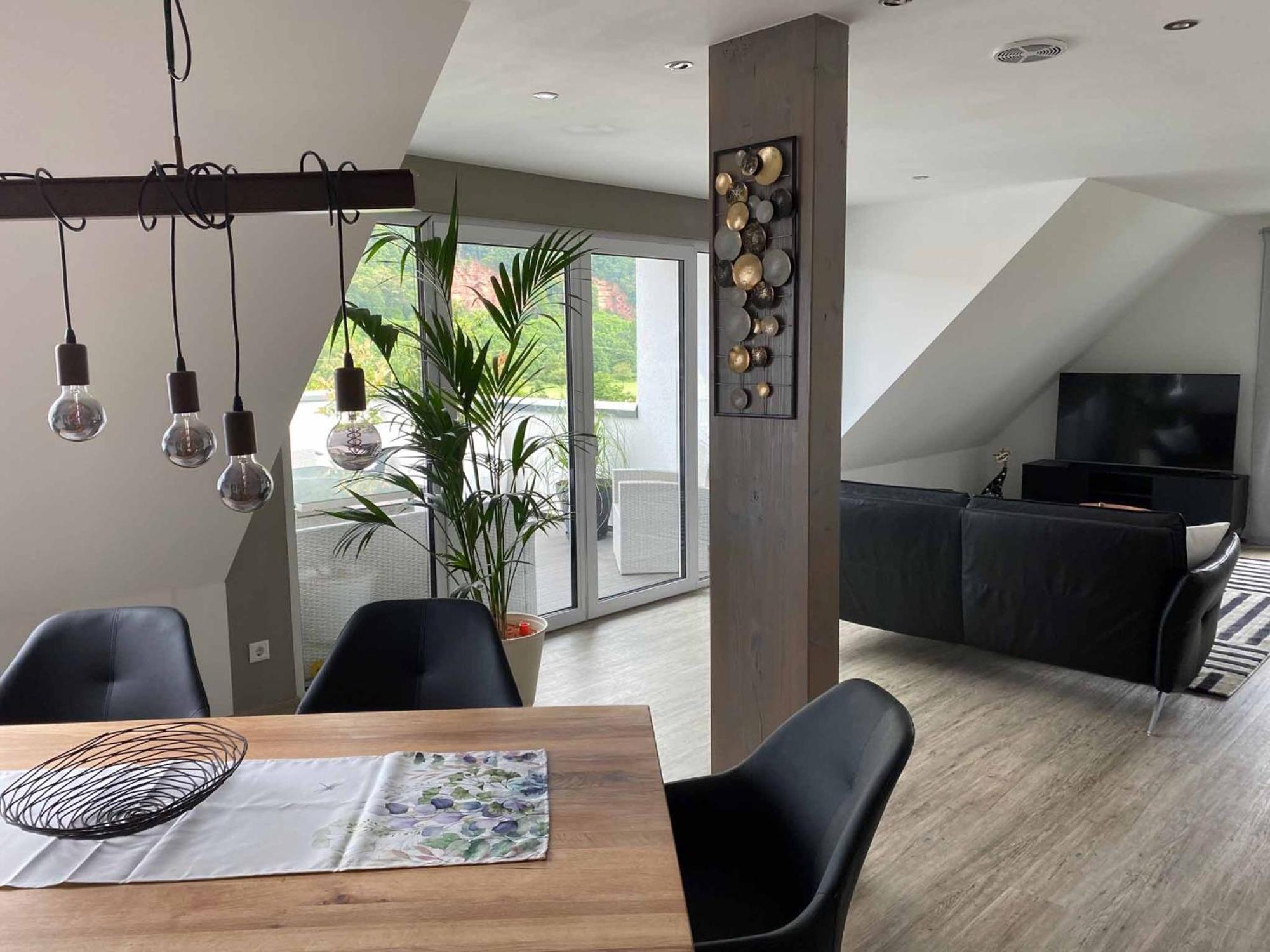 Ferienwohnung Weingut Sturm Buergstadt Bagian luar foto